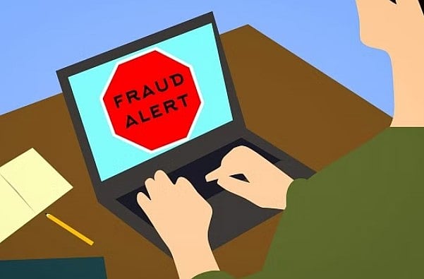 தினமும் ரூ.40 லட்சம்.. 600 அமெரிக்கர்களிடம் பல கோடி மோசடி : டெல்லியில் செயல்பட்டு வந்த Call Centre!