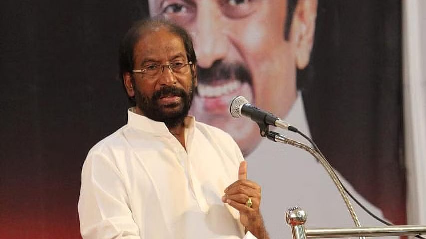 நிர்மலா சீதாராமனுக்கு ஜெயலலிதா பற்றி என்ன தெரியும் ? அப்போது ஓரமாக நின்றவர் EPS -திருச்சி சிவா MP தாக்கு!