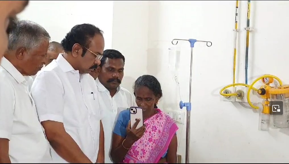 “தைரியமா இருங்க.. கவலைப்படாதீங்க” : நாங்குநேரி சின்னத்துரையின் தாயாரிடம் நலம் விசாரித்த முதலமைச்சர் !