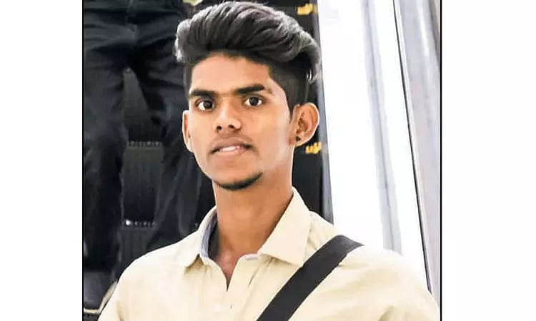  “நான்தான் அடிச்சு கொன்றேன்..” - வீட்டில் மர்மமான முறையில் இளைஞர் இறந்து கிடந்த வழக்கில் தாய் அதிர்ச்சி !