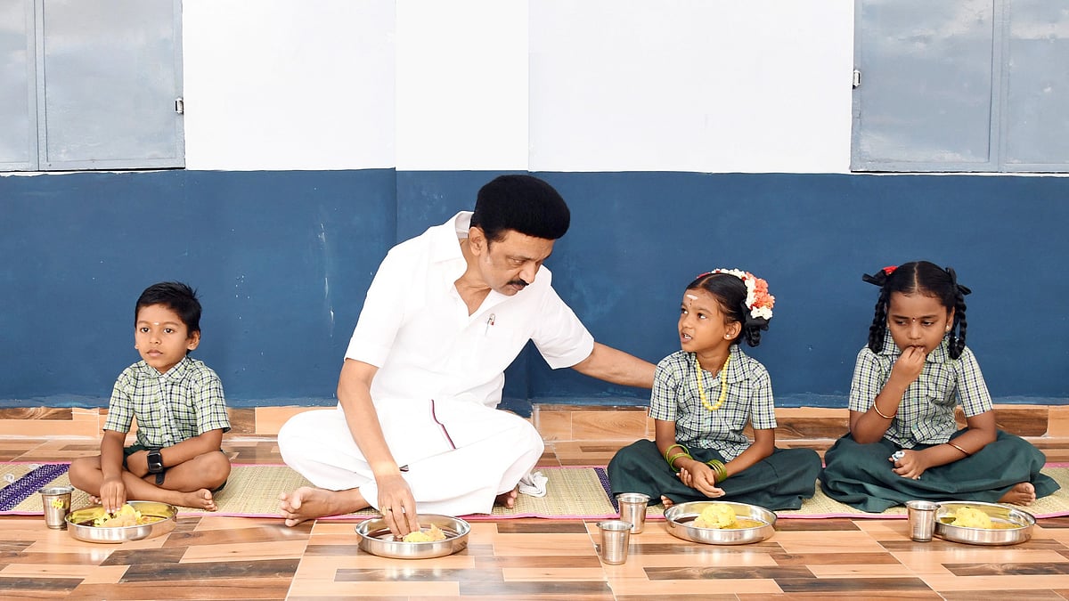 31,008 பள்ளிகள்.. முதலமைச்சரின் காலை உணவுத் திட்டம் விரிவாக்கம் தொடக்கம்: 17 லட்சம் மாணவர்கள் பயன்!