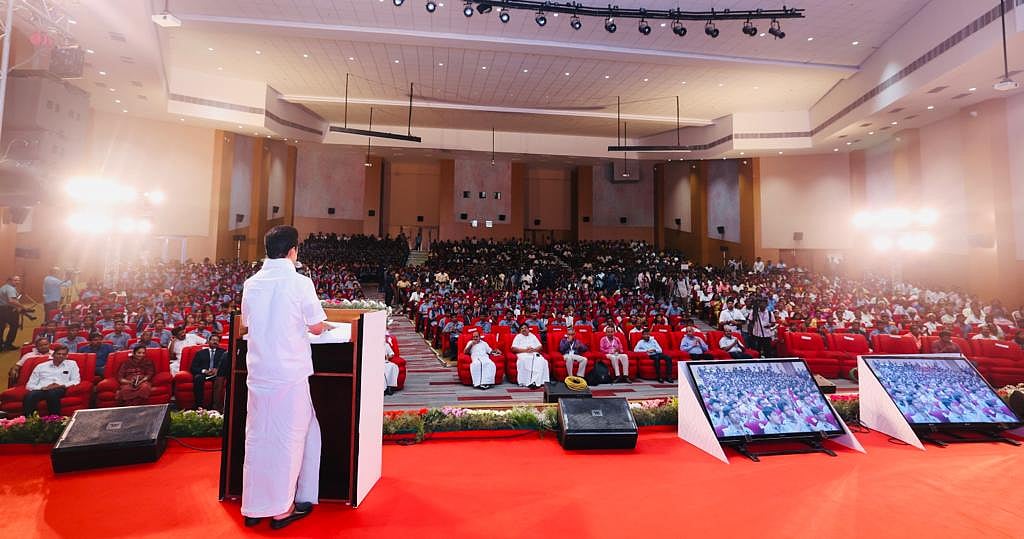 ”சின்ன Motivation கிடைத்தால் நம்முடைய மாணவர்கள் தூள் கிளப்பி விடுவார்கள்”: முதலமைச்சர் நெகிழ்ச்சி பேச்சு!