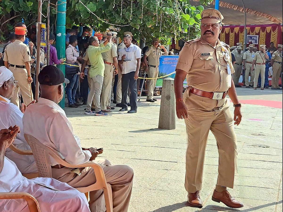 5 லட்சம் மோசடி புகார் கொடுக்க வந்த நபரிடம் ரூ.30 ஆயிரம் மோசடி செய்த புதுச்சேரி SI.. - நடந்தது என்ன ?