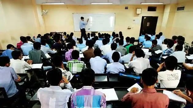 ”இனியும் பொறுத்துக் கொள்ள முடியாது” - தனியார் பயிற்சி மையங்களை கடுமையாக சாடிய ராஜஸ்தான் முதல்வர் !