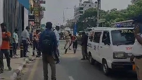 தாய் வீட்டிற்குச் சென்றபோது நடந்த துயரம்.. சாலையில் கணவன் கண்முன்னே உயிரிழந்த மனைவி!