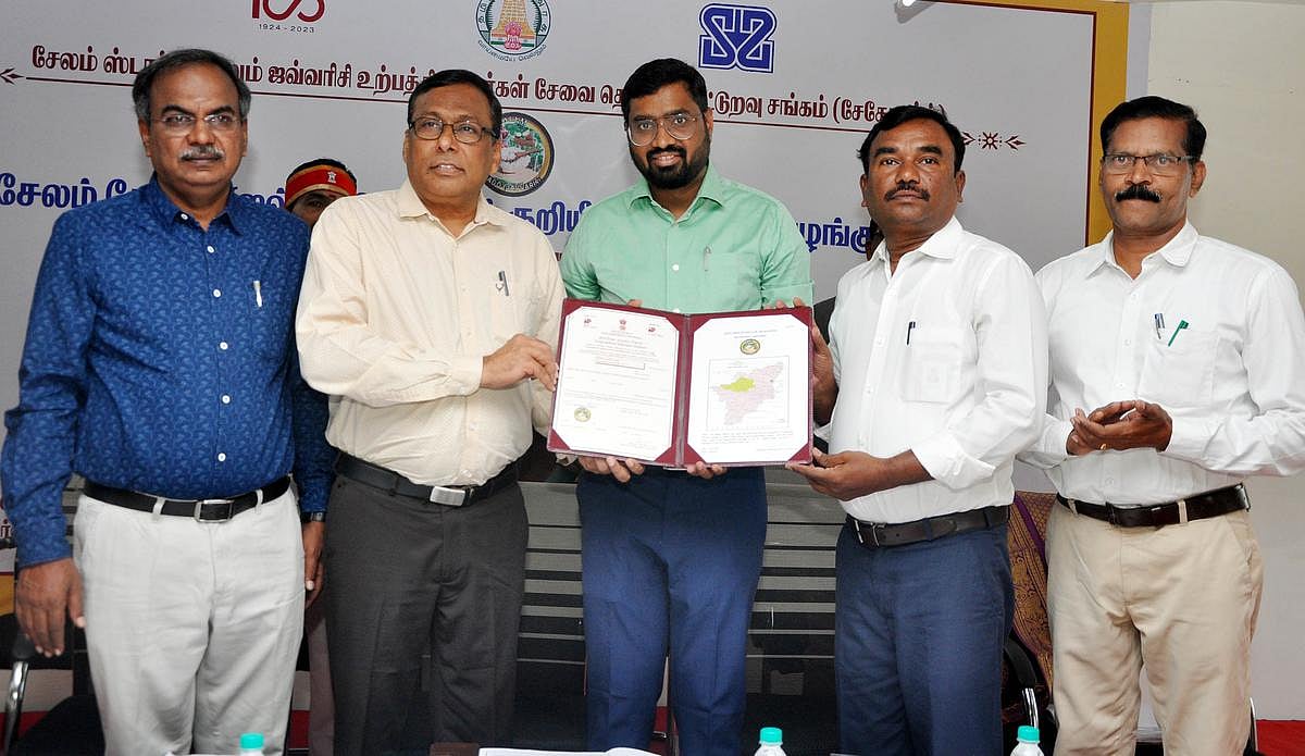 சேலம் ஜவ்வரிசிக்கு புவிசார் குறியீடு.. இனி 167 நாடுகளில் விற்பனை : சர்வதேச அளவில் தலைநிமிரும் தமிழ்நாடு!