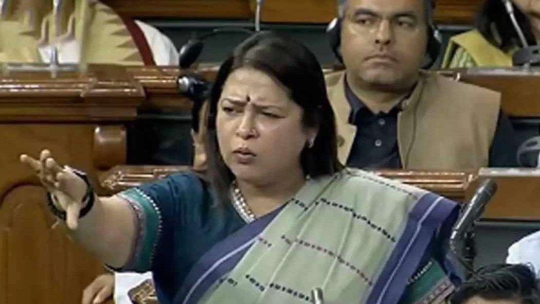 ”அமைதியா இருங்க இல்லனா உங்கள் வீட்டில் ரெய்டு நடக்கும்".. மக்களவையில் எதிர்க்கட்சிகளை மிரட்டிய அமைச்சர்!