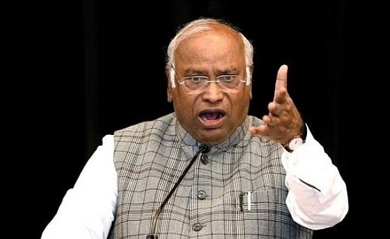 ”பா.ஜ.க ஆட்சியை தூக்கியெறிய வேண்டும்; இதற்கு மேல் இந்தியா தாங்காது”: மல்லிகாரர்ஜூன கார்கே ஆவேசம்!