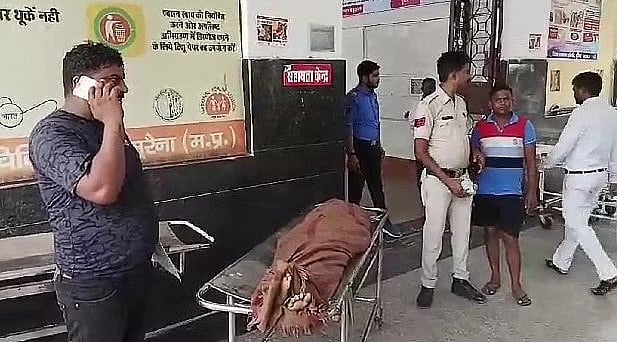 திருமணமான 1 ஆண்டிலே மனைவியின் குடும்பத்தை நடு ரோட்டில் சுட்டுக்கொன்ற இளைஞர்.. காரணம் என்ன ?