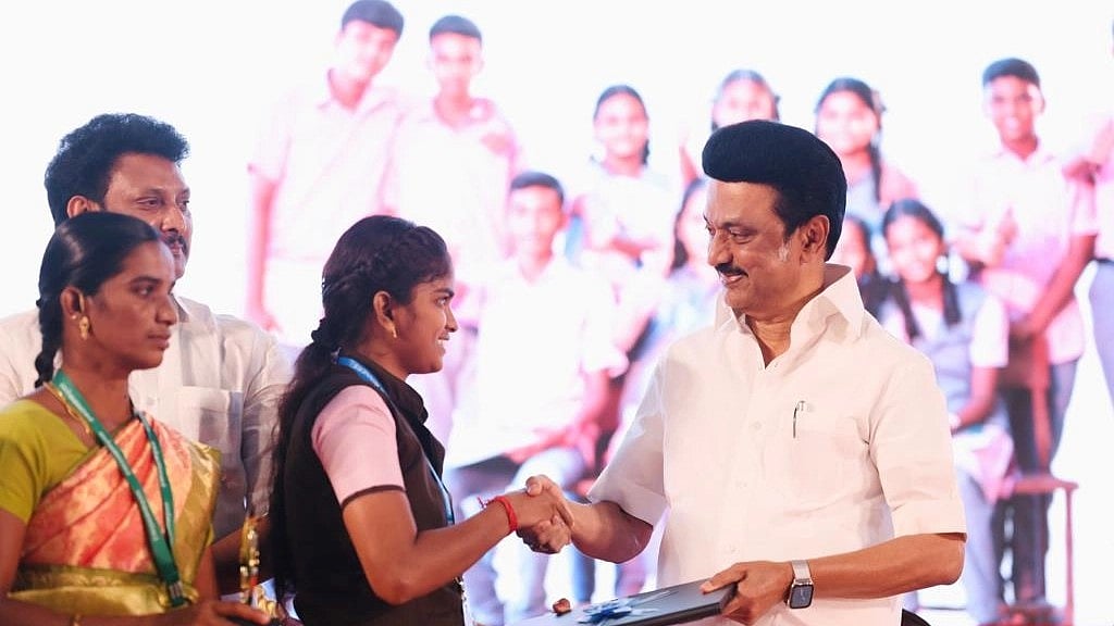 ”சின்ன Motivation கிடைத்தால் நம்முடைய மாணவர்கள் தூள் கிளப்பி விடுவார்கள்”: முதலமைச்சர் நெகிழ்ச்சி பேச்சு!