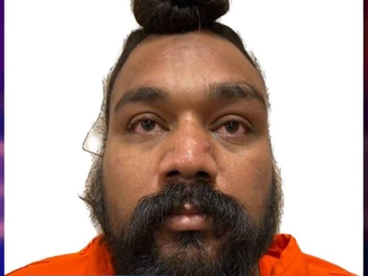 காதலி சுட்டுக் கொலை.. கூலாக ஷாப்பிங் சென்று சட்டை வாங்கிய காதலன்: காட்டிக் கொடுத்த CCTV!