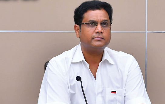 "மின்சார வாகன உற்பத்தியில் சாதனை படைத்து வரும் தமிழ்நாடு" : அமைச்சர் டி.ஆர்.பி ராஜா பெருமிதம்!