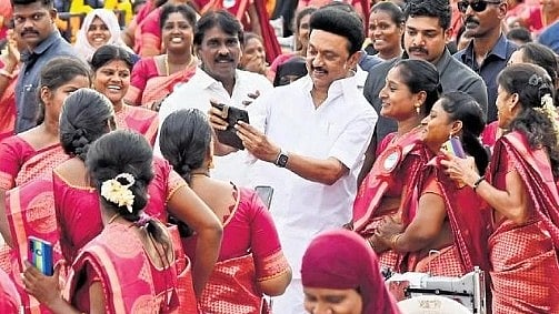 சென்னையில் மகளிர் உரிமை மாநாடு.. முதலமைச்சர் மு.க.ஸ்டாலின் தலைமையில் INDIA கூட்டணி தலைவர்கள் பங்கேற்பு!