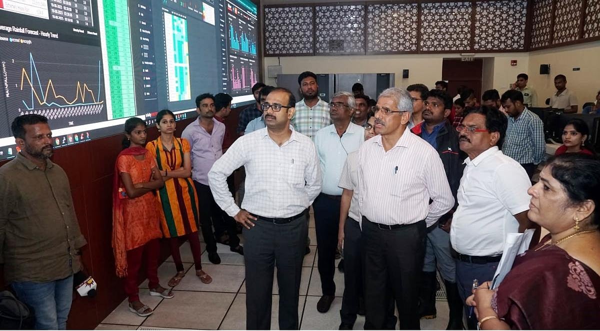 தண்ணீர் பிரச்சனை இனி இல்லை.. அனைவருக்கும் பாதுகாப்பான குடிநீர் : அதிரடி உத்தரவிட்ட தலைமைச் செயலாளர்!