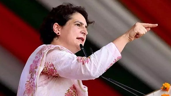 ”மதம், சாதியின் அடிப்படையில் மக்களைத் தவறாக வழிநடத்தும் கும்பல்” : பிரியங்கா காந்தி காட்டம்!