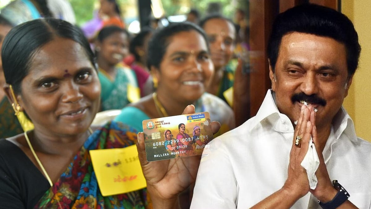 பெண்­கள் மத்­தி­யில் முதலமைச்சரின் செல்­வாக்கு அதிகரித்து வருகிறது - The New Indian Express புகழாரம் !