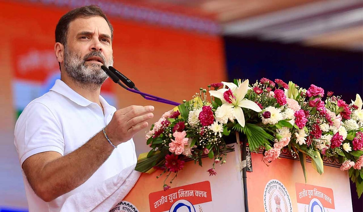 இந்தியாவில் இருந்து வெளியே செல்லும் கோடிக்கணக்கான பணம் யாருடையது?... மோடிக்கு கேள்வி எழுப்பிய ராகுல்!