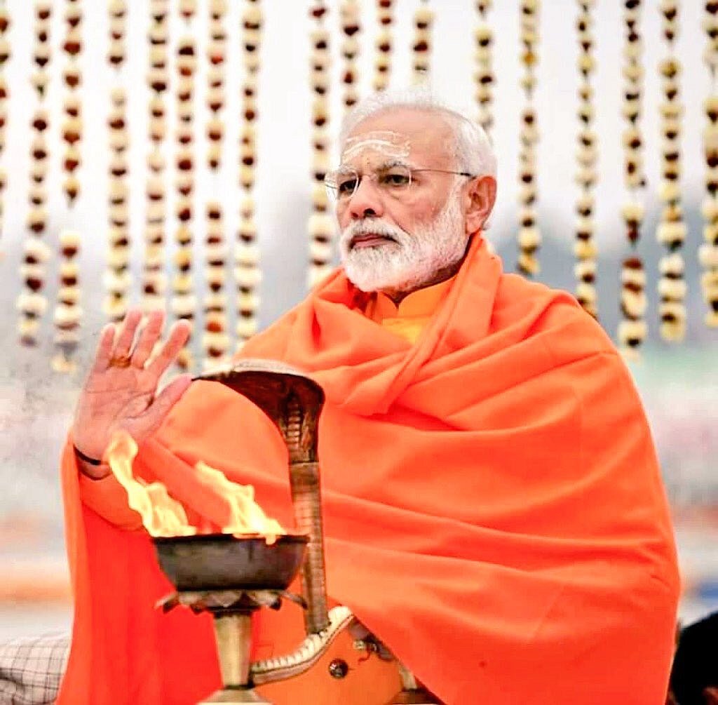 “பிரதமரின் ‘விஸ்வகர்மா யோஜனா’ திட்டத்தின் உள்ளடக்கமே சனாதனம்தான்..” - வெளுத்து வாங்கிய முரசொலி !