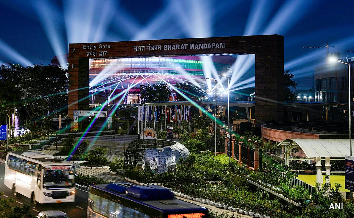 G20 மாநாடு: கடும் கெடுபிடிகள்.. டாக்சி, ஆட்டோ, பேருந்துகள் இயங்க தடை - டெல்லியில் முழு அடைப்பு!