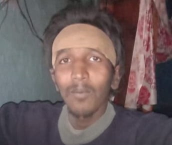 கோவிலுக்கு சென்று பிரசாதம் வாங்கிய இஸ்லாமிய இளைஞர்.. அடித்துக் கொலைசெய்த கும்பல்.. டெல்லியில் அதிர்ச்சி !