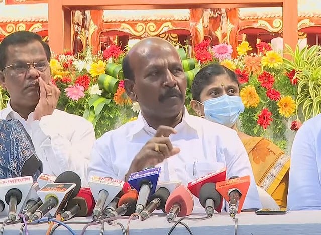 Madras Eye: பெற்றோர்கள் கவனத்திற்கு.. இன்று முதல் சென்னை பள்ளி மாணவர்களுக்கு கண் பரிசோதனை -அமைச்சர் மா.சு