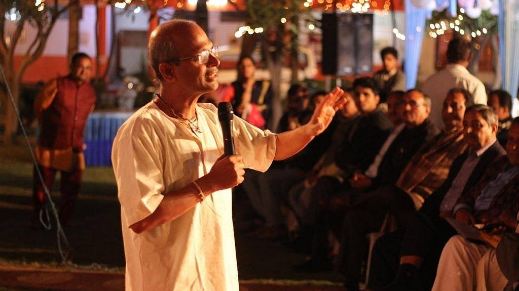 "இமாச்சல் இயற்கை பேரிடருக்கு அங்குள்ளவர்கள் இறைச்சி சாப்பிடுவதே காரணம்"- ஐஐடி இயக்குநர் சர்ச்சை கருத்து !