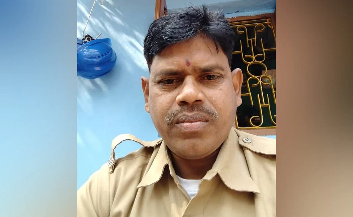 ஓடி வந்த யானையை வீடியோ எடுத்த வனத்துறை ஊழியர்.. தவறி விழுந்ததில் நேர்ந்த விபரீதம்.. நடந்தது என்ன ?