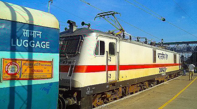 வந்தே பாரத் ரயிலுக்காக மற்ற ரயில்களின் நேரத்தை மாற்றிய ஒன்றிய அரசு.. தமிழ்நாட்டு மக்கள் கடும் எதிர்ப்பு