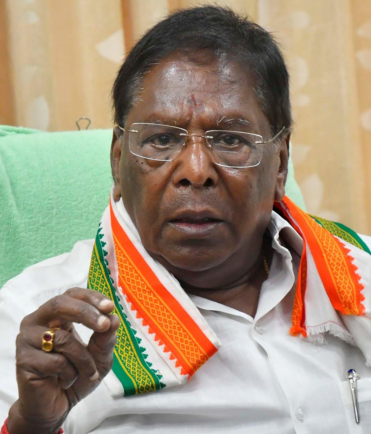 “பாஜக பொய்சொல்வதில் கைதேர்ந்தது, அந்த சாரம்தான் தமிழிசைக்கும்..” - நாராயணசாமி விமர்சனம் !