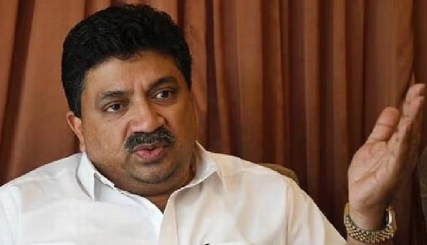 பிறரை மட்டும் குலத் தொழிலைச் செய்ய சொல்வது ஏன்?.. அமைச்சர் பி.டி.ஆர். பழனிவேல் தியாகராஜன் கேள்வி!