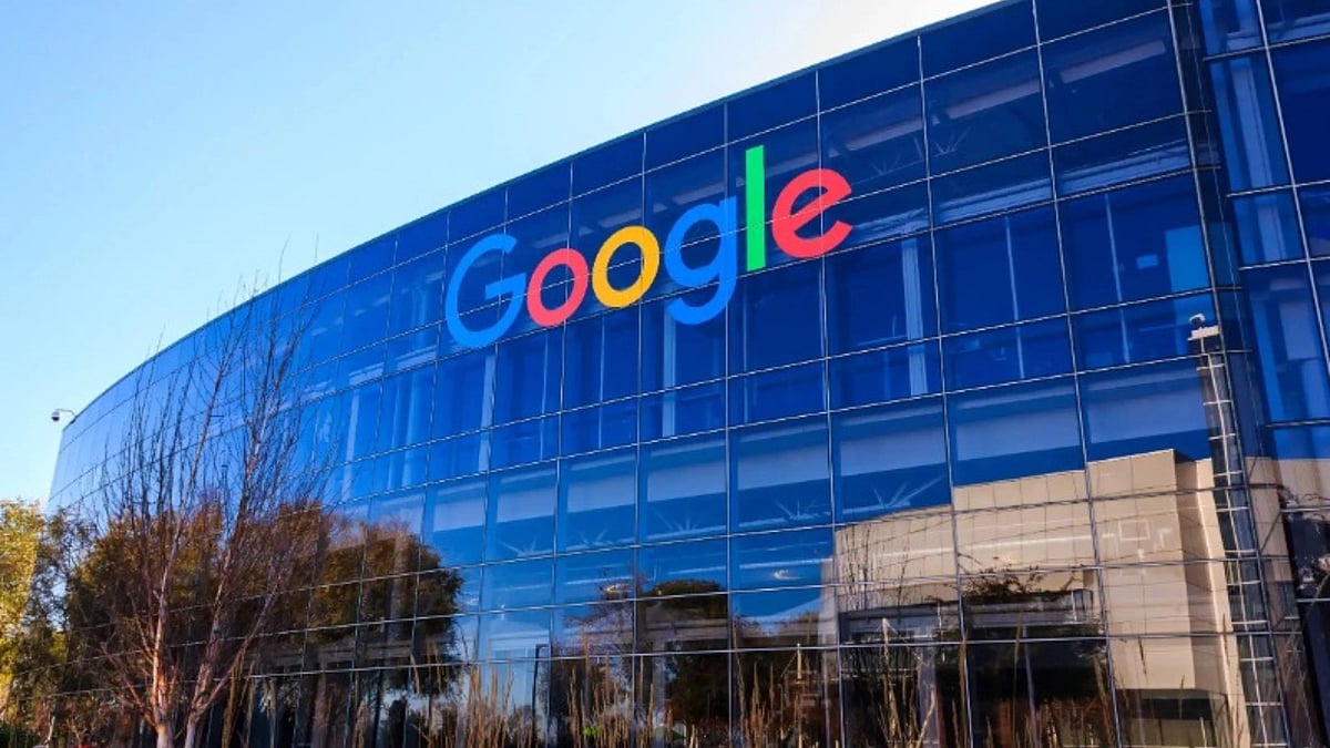 கூகுள் நிறுவனத்திற்கு ரூ.7000 கோடி அபராதம்.. நீதிபதி தொடர்ந்த வழக்கு : நீதிமன்றம் அதிரடி தீர்ப்பு!