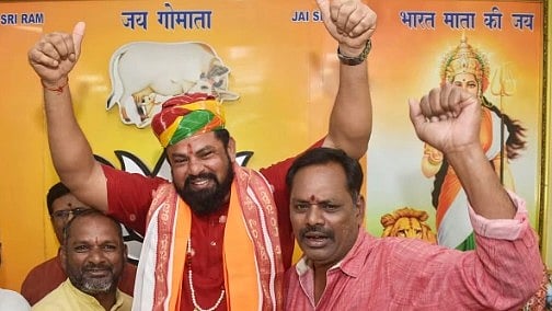 நபிகள் குறித்து அவதூறாகப் பேசிய நபருக்குத் தேர்தலில் சீட் கொடுத்த பாஜக : தெலங்கானா மக்கள் அதிர்ச்சி!