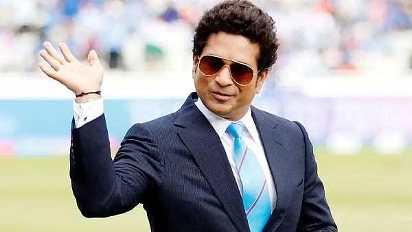 உலகக்கோப்பையில் அரையிறுதிக்கு செல்லும் அணிகள் இதுதான் - ஜாம்பவான் சச்சின் கணிப்பு !