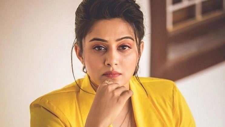 ஆண்களை ஏன் அங்கிள் என்று அழைப்பதில்லை? : வயது உருவ கேலிக்கு நடிகை பிரியாமணி பதிலடி!