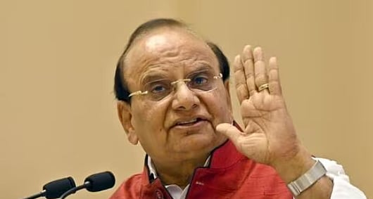 13 ஆண்டுகள் கழித்து எழுத்தாளர் அருந்ததி ராய் மீது வழக்கு பதிவு செய்ய அனுமதி : பழிவாங்கும் ஒன்றிய அரசு!