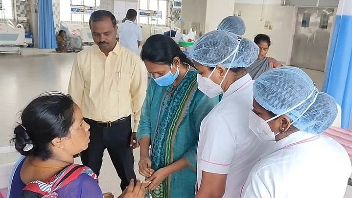 'வாங்க நான் கூட்டிட்டுபோரன்" : நரிக்குறவ குடும்பத்திற்கு உதவிய கோட்டாட்சியர் - நெகிழ்ச்சியடைந்த மக்கள்!