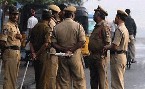 எருமை மாட்டிற்காக 16 வயது சிறுவனை அடித்துக் கொன்ற கும்பல்: ஜார்கண்ட் மாநிலத்தில் நடந்த அதிர்ச்சி சம்பவம்!