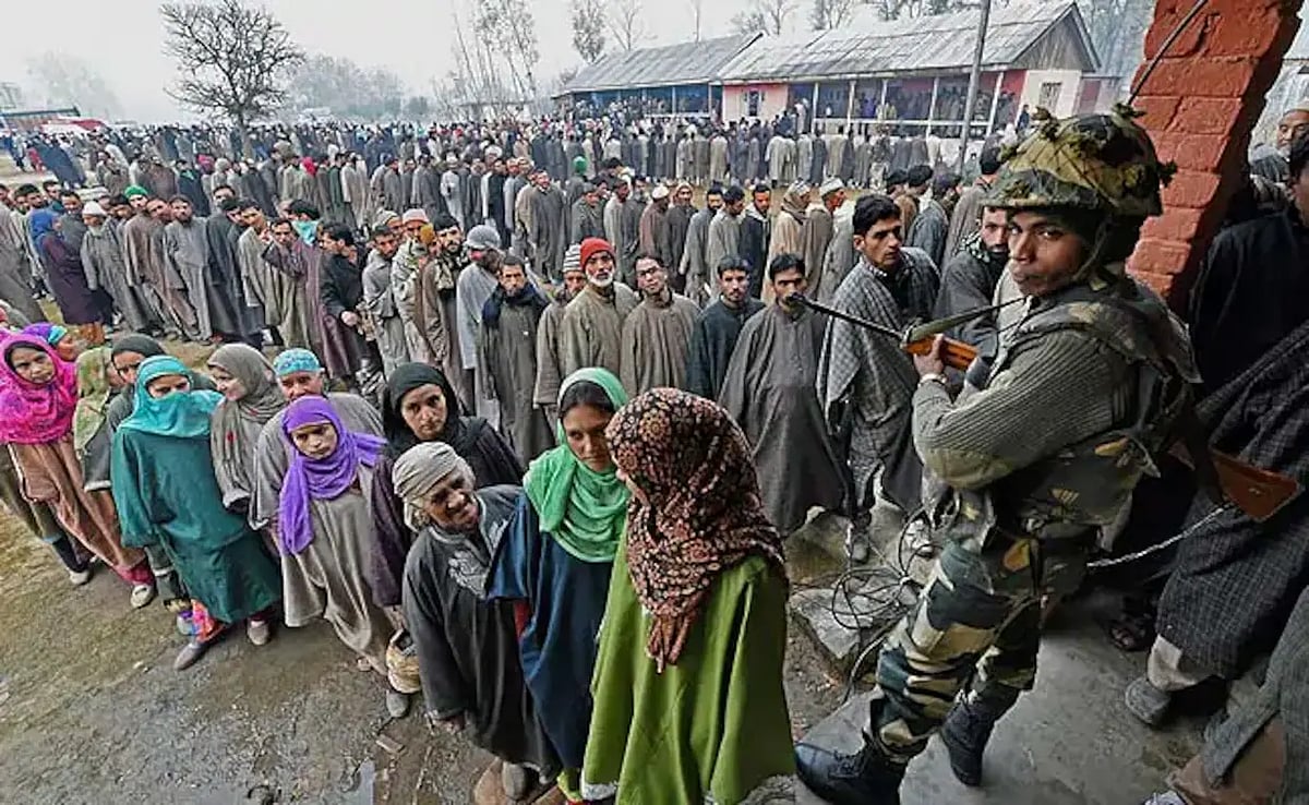 பா.ஜ.க. ஆட்சிக்கு முற்றுப்புள்ளி : “'இந்தியா' கூட்டணியை காஷ்மீரும் வழிமொழிகிறது” - முரசொலி !