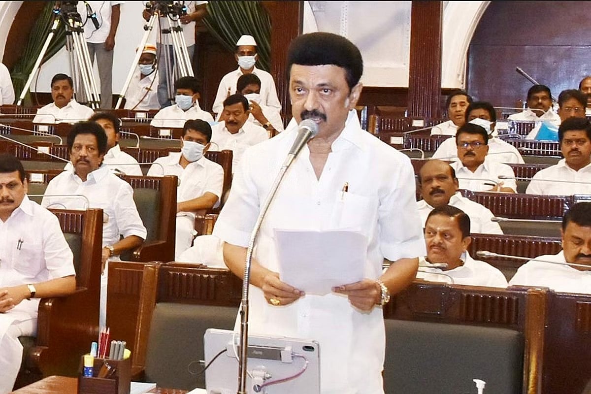 “காவிரி நீரை விட்டுக் கொடுக்காமல் பெற்றுத் தருவோம்” : அரசின் தனித் தீர்மானத்தில் சூளுரைத்த முதலமைச்சர் !