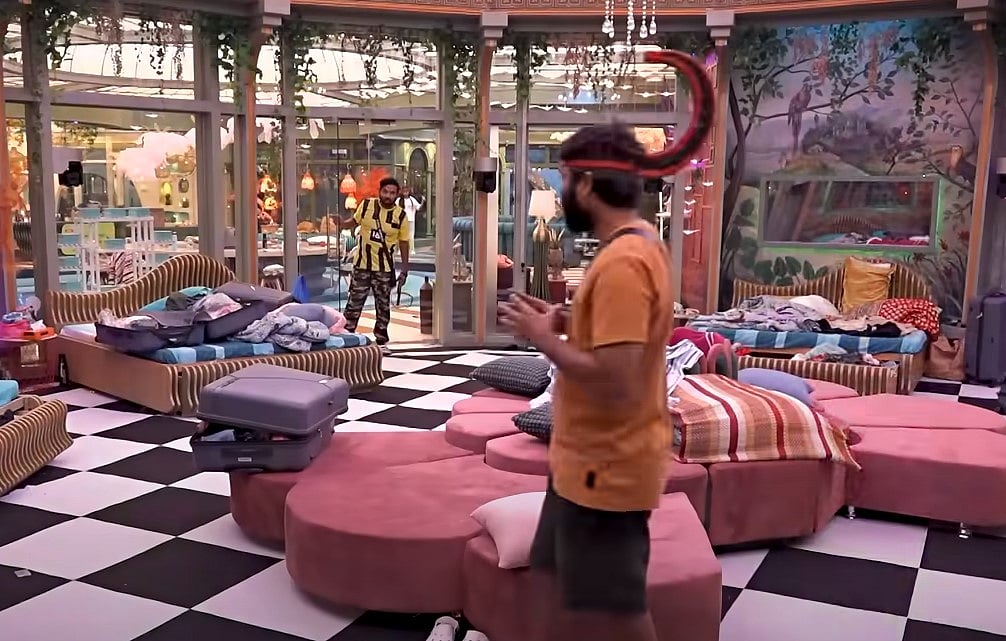 அதிரடியாக வெளியேறிய பிரதீப்: போட்டியாளர்களுக்கு அல்வா கொடுத்த கமல் : சூடு பிடிக்க ஆரம்பித்த ஆட்டம்!   