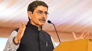 "மக்கள் பிரதிநிதிகளுக்குதான் உண்மையான அதிகாரம் இருக்கிறது, ஆளுநருக்கு அல்ல" - உச்சநீதிமன்றம் அதிரடி !  