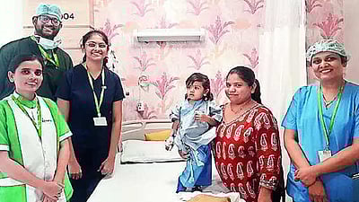 பச்சை நிறத்தில் வாந்தி எடுத்த குழந்தை.. கதறிய தாய்.. பரிசோதனையில் அதிர்ச்சி.. நடந்தது என்ன ?