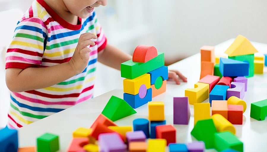 பச்சை நிறத்தில் வாந்தி எடுத்த குழந்தை.. கதறிய தாய்.. பரிசோதனையில் அதிர்ச்சி.. நடந்தது என்ன ?