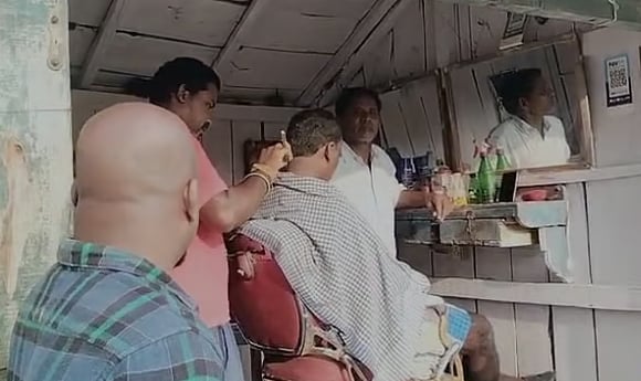 ”உங்களுக்கு இங்க முடி வெட்ட முடியாது” - ஆந்திராவில்  தீண்டாமை : தாசில்தார் செய்த நெத்தியடி சம்பவம்!