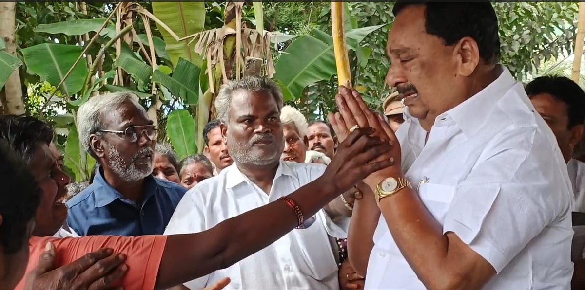 சாலை விபத்தில் உயிரிழந்த சிறுவன்: உடல் உறுப்பு தானம் செய்த நெகிழ்ச்சி -அமைச்சர் காந்தி கண்ணீருடன் மரியாதை