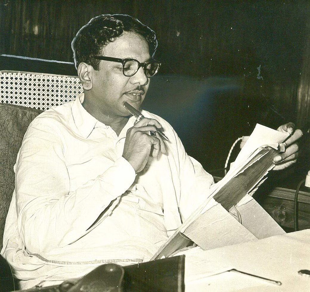 “பிரெடரிக் ஏங்கல்ஸ் இல்லாவிட்டால் மார்க்சியம் உருவாகியிருக்குமா?” - கலைஞர் கடிதம் !