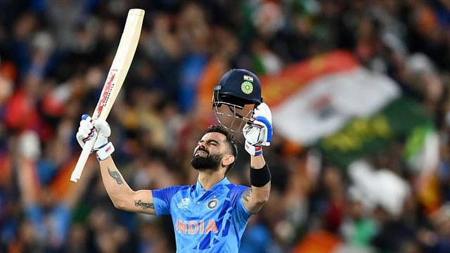 #INDvNZ உலகக் கோப்பை தொடரில் சாதனை படைத்த விராட் கோலி : சச்சின் சாதனை முறியடிப்பு!