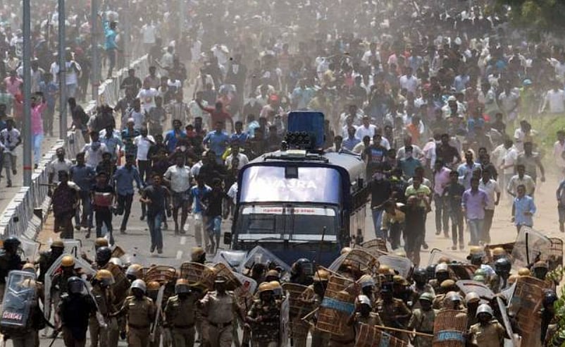 அதிமுக ஆட்சியில் நடந்த தூத்துக்குடி துப்பாக்கி சூடு சம்பவம் : 21 பேர் மீது நடவடிக்கை -தமிழக அரசு விளக்கம்