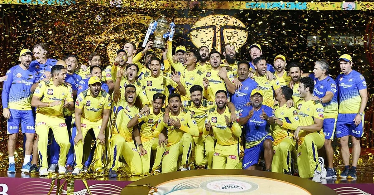 அடுத்த ஆண்டும் IPL-ல் களம்காணும் தல தோனி: CSK தக்கவைத்த,விடுவித்த வீரர்கள் யார் யார் ? முழு விவரம் உள்ளே!