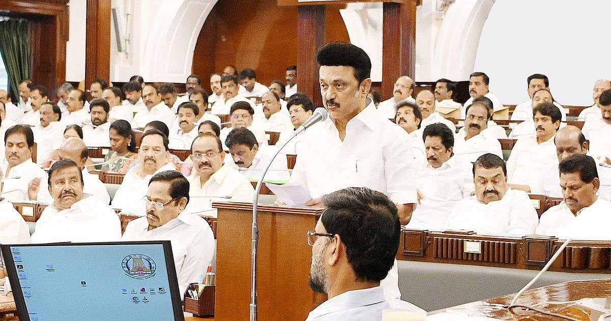 “ஆளுநர் முதல் சூட்டிலே திருந்தியதாகத் தெரியவில்லை... அதனால்தான்...” - வெளுத்து வாங்கிய சிலந்தி கட்டுரை !